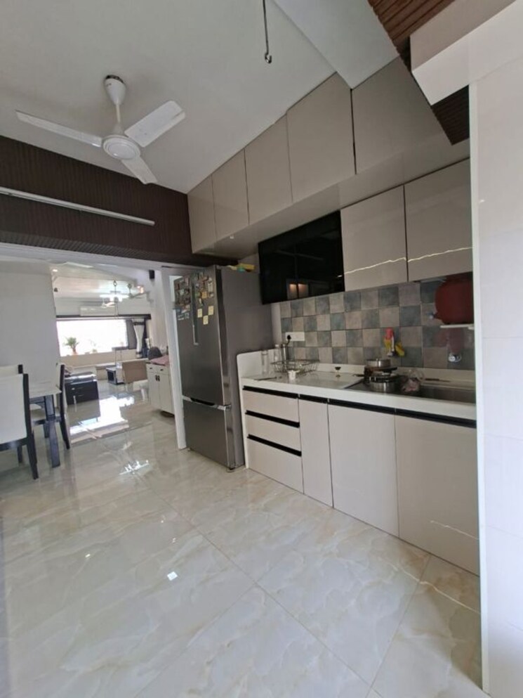 Kitchen, neel-tower 3 Bedroom 1100 Sq.Ft. Apartment In Borivali West Mumbai 9812433