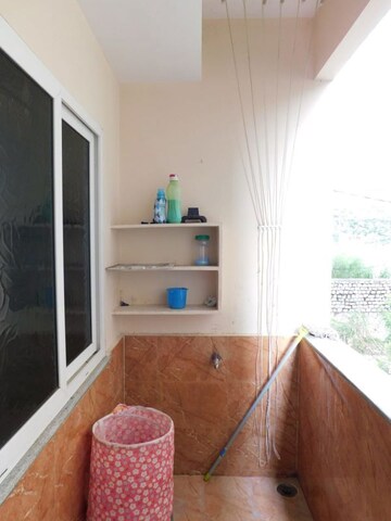 Furnished Amenities in 2 BHK Builder Floor at Kondapur – for Rent