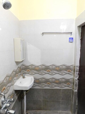 Bathroom in 3 BHK Builder Floor at Kondapur – for Rent
