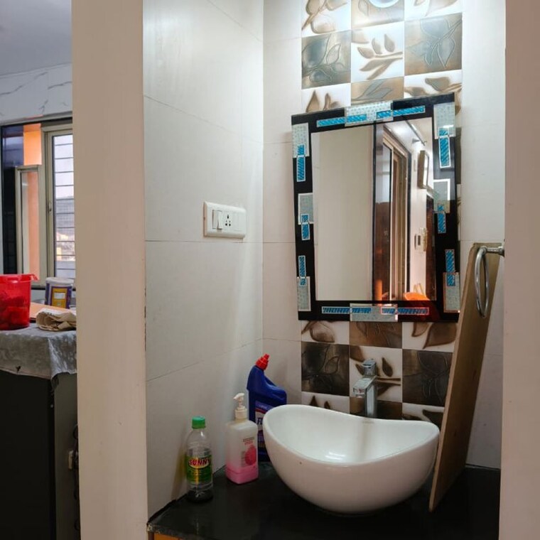 Bathroom, chandan nagar 1 Bedroom 580 Sq.Ft. Apartment In Chandan Nagar Pune 9812447