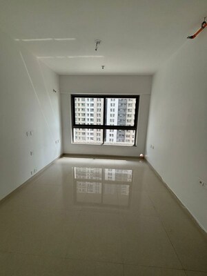 Master Bedroom in 1 BHK Apartment at Kalpataru Immensa F, Kolshet Road – for Rent