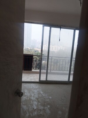 Room in 2 BHK Apartment at Bedarwals Sixty Three Golf Drive, Sector 63 – for Sale