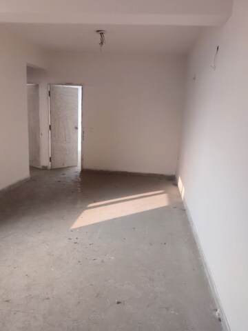 Room in 2 BHK Apartment at Bedarwals Sixty Three Golf Drive, Sector 63 – for Sale