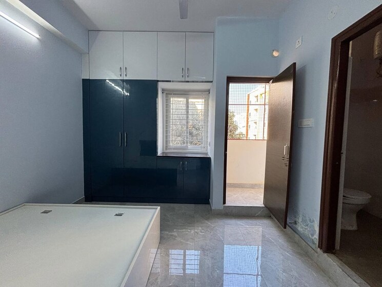 Room, kondapur 1 Bedroom 550 Sq.Ft. Apartment In Kondapur Hyderabad 9812506