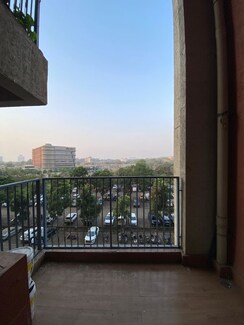 2 BHK Apartment For Sale in Lodha Palava City Lakeshore Greens