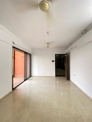 Room in 2 BHK Apartment at Lodha Palava City Lakeshore Greens, Dombivli East – for Rent