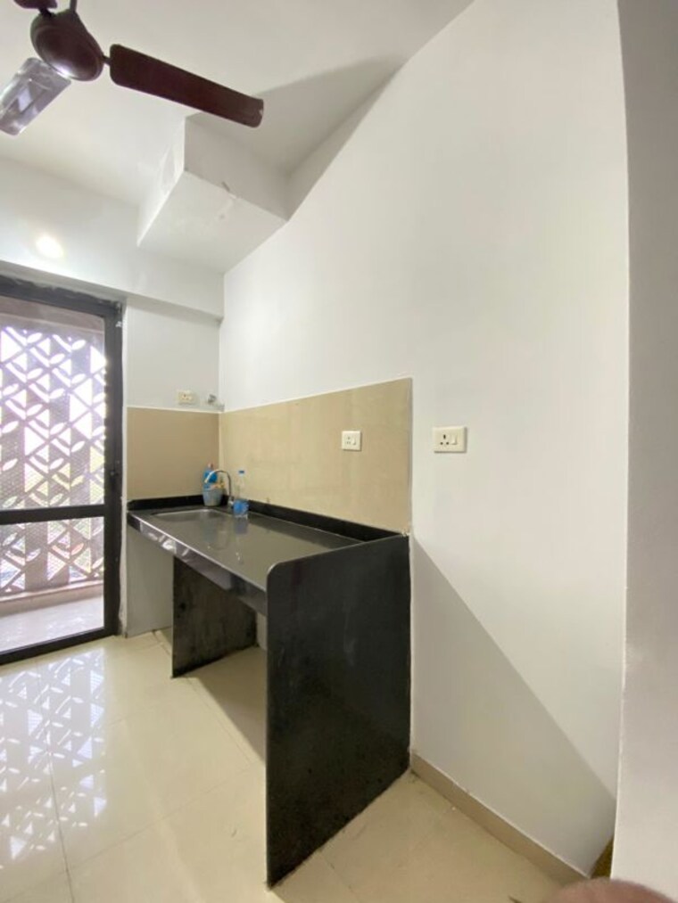 Kitchen, lodha-palava-city-lakeshore-greens 2 Bedroom 734 Sq.Ft. Apartment In Dombivli East Thane 9812517