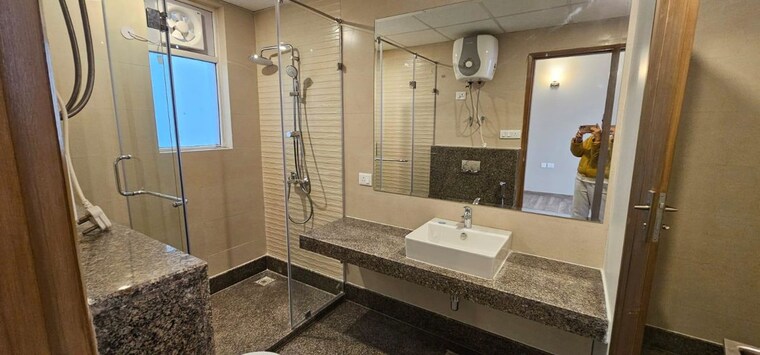 Bathroom, aba-ivy-county 3 Bedroom 1656 Sq.Ft. Apartment In Sector 75 Noida 9812529