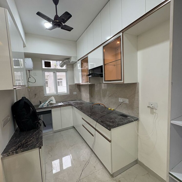 Kitchen, smart-world-gems 3 Bedroom 1423 Sq.Ft. Apartment In Sector 89 Gurgaon 9812537