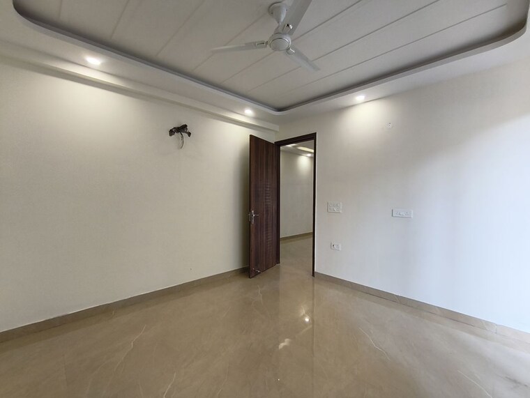 Room, chattarpur 3 Bedroom 1400 Sq.Ft. Builder Floor In Chattarpur Delhi 9812544