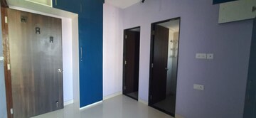 Room in 1 BHK Apartment at Lodha Crown Kolshet, Kolshet Road – for Rent