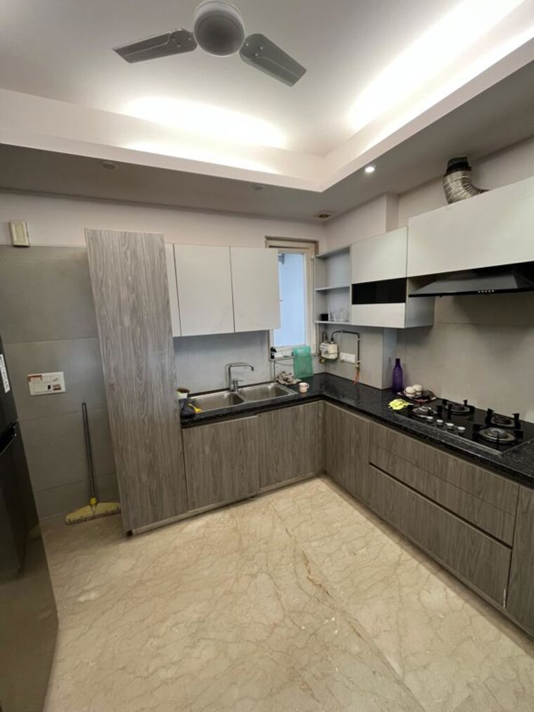 Kitchen, greater kailash i 3 Bedroom 208 Sq.Yd. Builder Floor In Greater Kailash I Delhi 9812580
