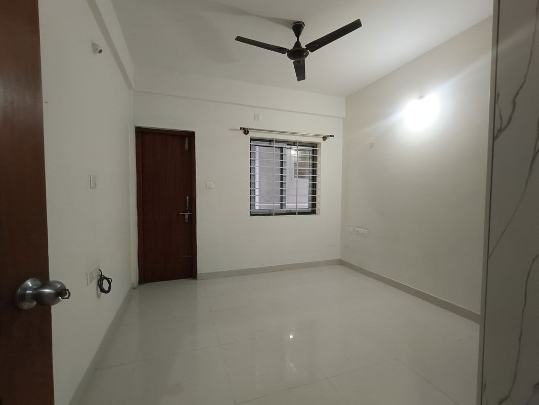 2 BHK + Servant Room Independent House For Rent in HSR layout