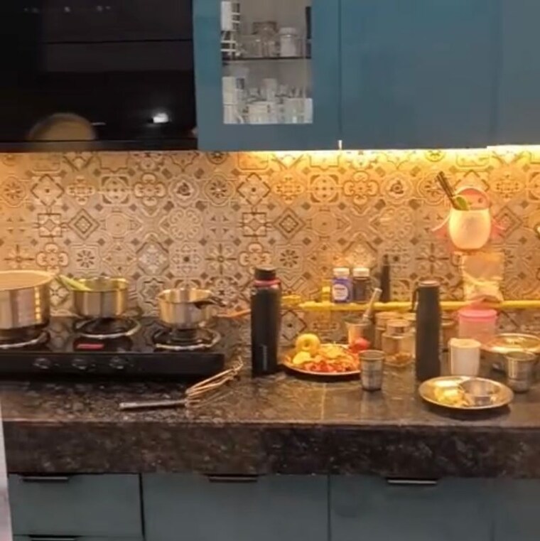 Living Room, rise-organic-homes 2.5 Bedroom 1239 Sq.Ft. Apartment In Mahurali Ghaziabad 9812597