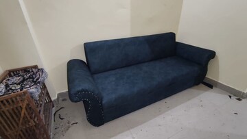 Bedroom in 1 BHK Apartment at Tiwaripur – for Rent