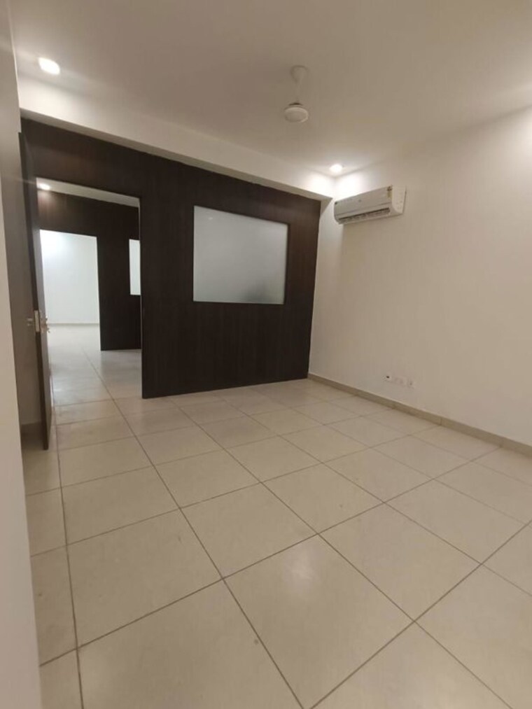 Floor Plan, green park Commercial Office Space 300 Sq.Yd. In Green Park Delhi 9812610