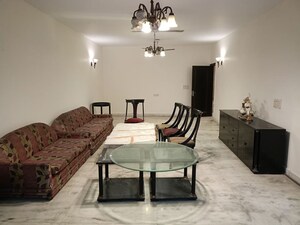 Bedroom in 3 BHK Builder Floor at Greater Kailash ii – for Rent
