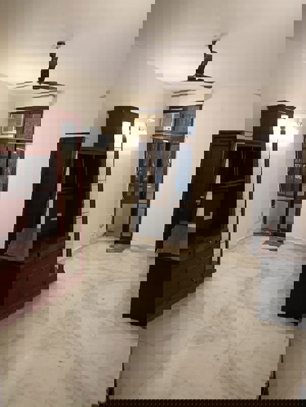 3 BHK + Servant Room Builder Floor For Rent in Greater Kailash II