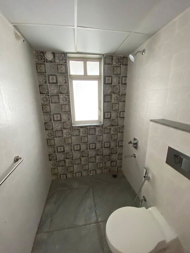 Bathroom, hinjewadi 2 Bedroom 939 Sq.Ft. Apartment In Hinjewadi Pune 5736135