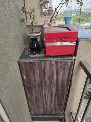 Furnished Amenities in 3 BHK Apartment at Makarba – for Rent