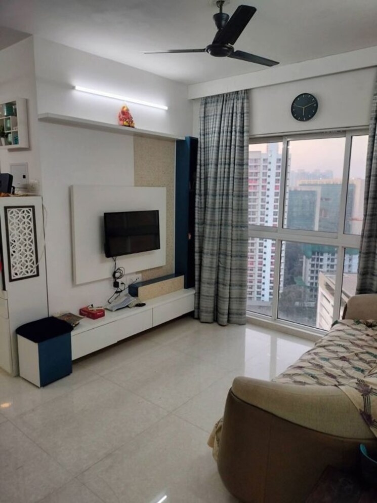 Living Room, thane west 2 Bedroom 900 Sq.Ft. Apartment In Thane West Thane 9812653