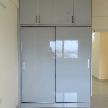 Room in 2 BHK Apartment at Prestige Sunrise Park, Gollahalli – for Rent