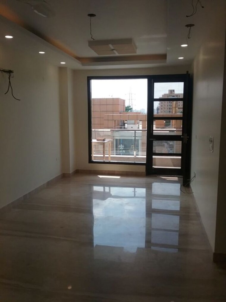 Room, smart-world-one-dxp 2 Bedroom 1377 Sq.Ft. Apartment In Sector 113 Gurgaon 9812662