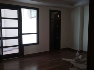 Room in 2 BHK Apartment at Smart World One DXP, Sector 113 – for Sale