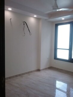2 BHK + Extra Room Apartment For Sale in Smart World One DXP