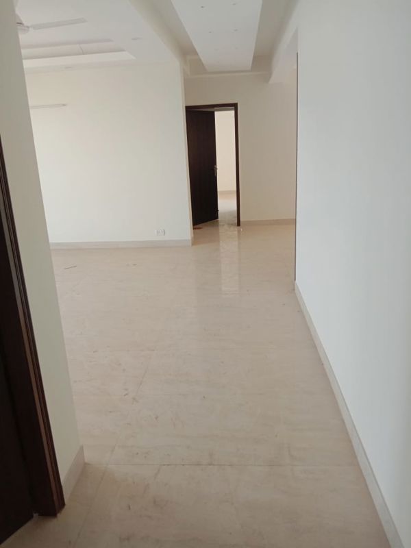 4 BHK + Servant Room,Extra Room Apartment For Sale in Max Estate 360