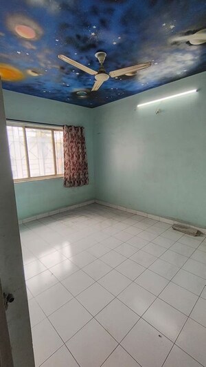 Room in 2 BHK Apartment at Karve Nagar – for Rent