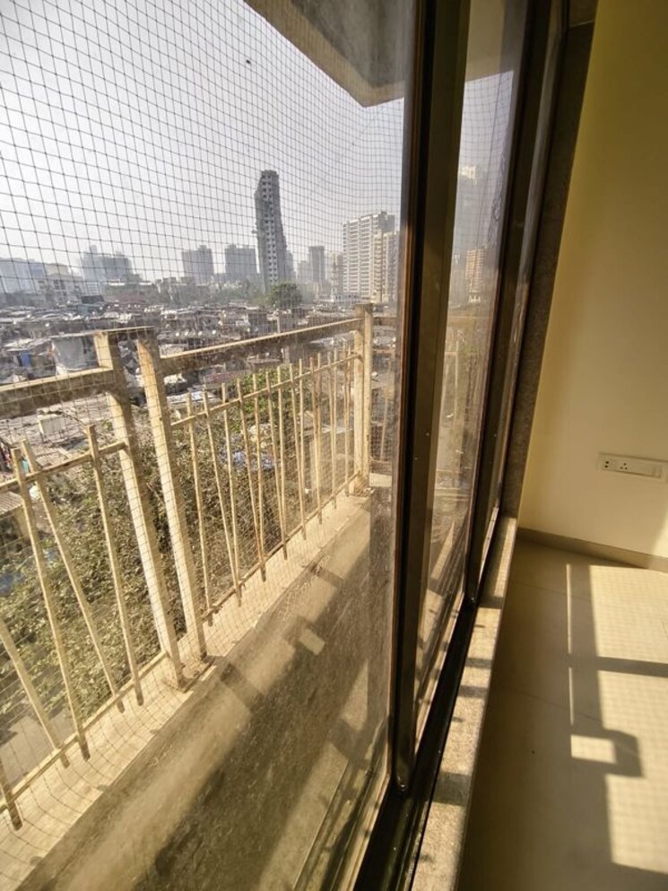 Balcony, lalani-grandeur 2 Bedroom 651 Sq.Ft. Apartment In Goregaon East Mumbai 9812679