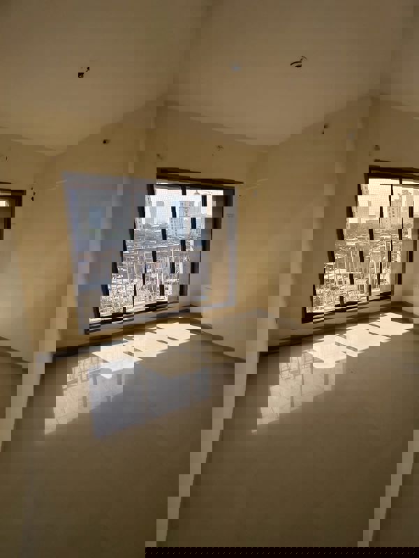 2 BHK Apartment For Rent in Lalani Grandeur