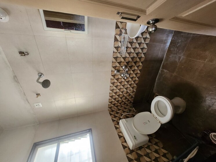 Bathroom, archana-kohinoor-glory 1 Bedroom 600 Sq.Ft. Apartment In Mohammadwadi Pune 9812681