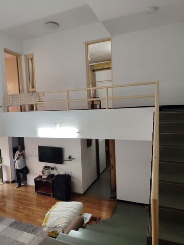 Living Room in 4 BHK Apartment at Ambawadi – for Rent