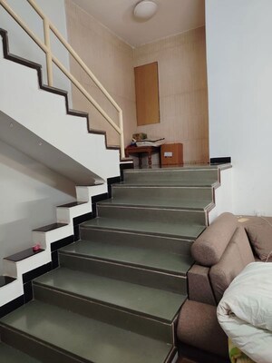 Staircase in 4 BHK Apartment at Ambawadi – for Rent