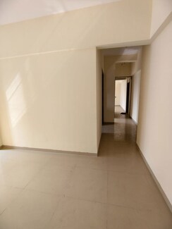 2 BHK Apartment For Rent in Satellite Royale