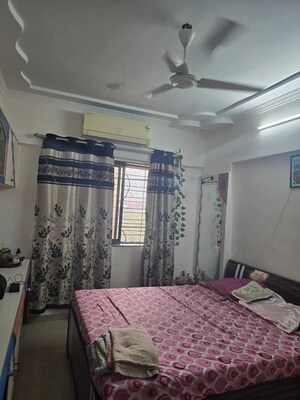 Bedroom in 2 BHK Apartment at Avant Hillway, Goregaon East – for Rent