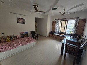 Bedroom in 2 BHK Apartment at Avant Hillway, Goregaon East – for Rent