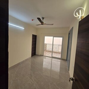 Bathroom in 4 BHK Apartment at Divyansh Orion Homes, Mahurali – for Rent