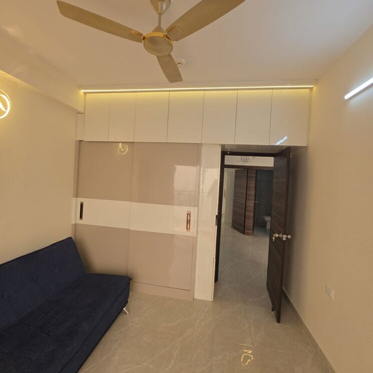 Kitchen, divyansh-orion-homes 4 Bedroom 2455 Sq.Ft. Apartment In Mahurali Ghaziabad 9812715