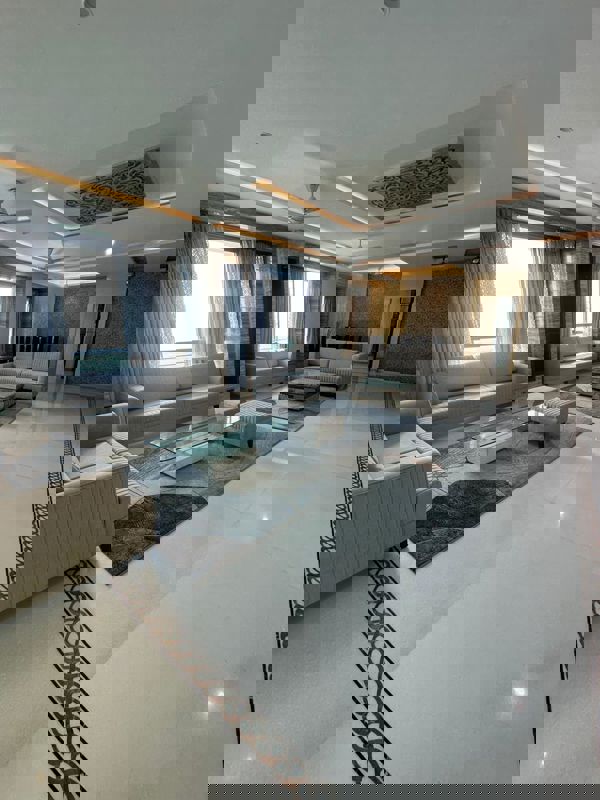 2 BHK 1050 Sq.Ft. Apartment in Satellite Royale