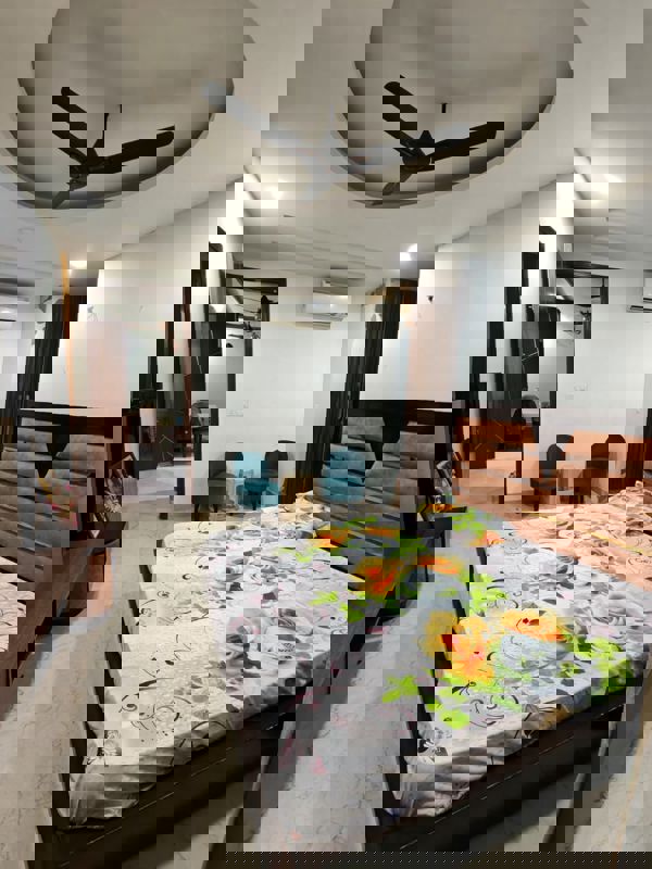 1 RkBuilder Floor For Rent in Sector 39