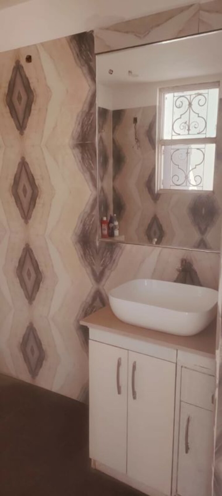 Bathroom, sector 35 3 Bedroom 1200 Sq.Ft. Independent House In Sector 35 Noida 9812745