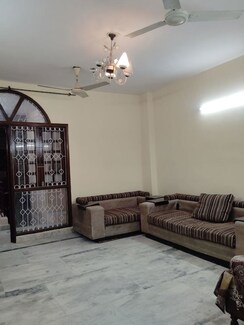 2 BHK + Study Room Builder Floor For Rent in Kalkaji