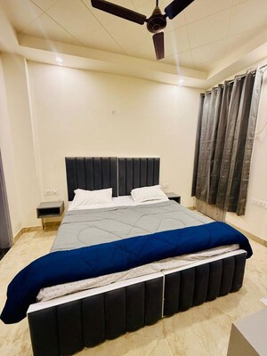 1 BHK Builder Floor For Rent in Sector 45