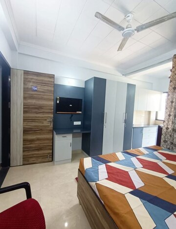 1 RK Builder Floor For Rent in Sector 46