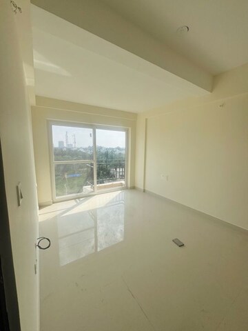 Room in 2 BHK Apartment at Whitewinds Aadya Heights, Budigere Cross – for Sale