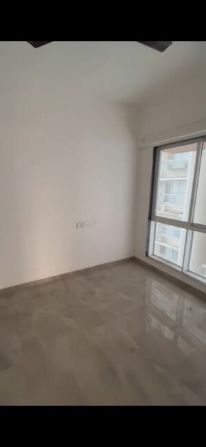 Room in 2 BHK Apartment at BP DPS Park View, Goregaon West – for Rent