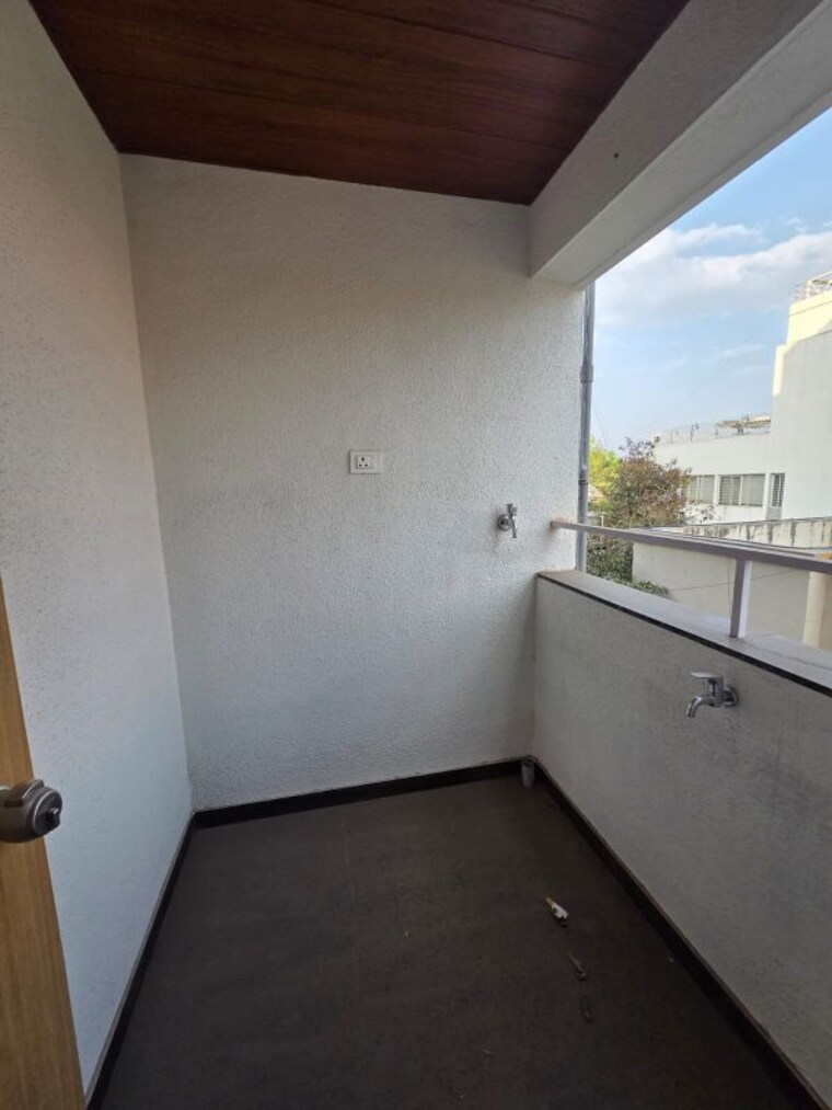 Balcony, princess-heights 3 Bedroom 1600 Sq.Ft. Apartment In Salisbury Park Pune 9812769